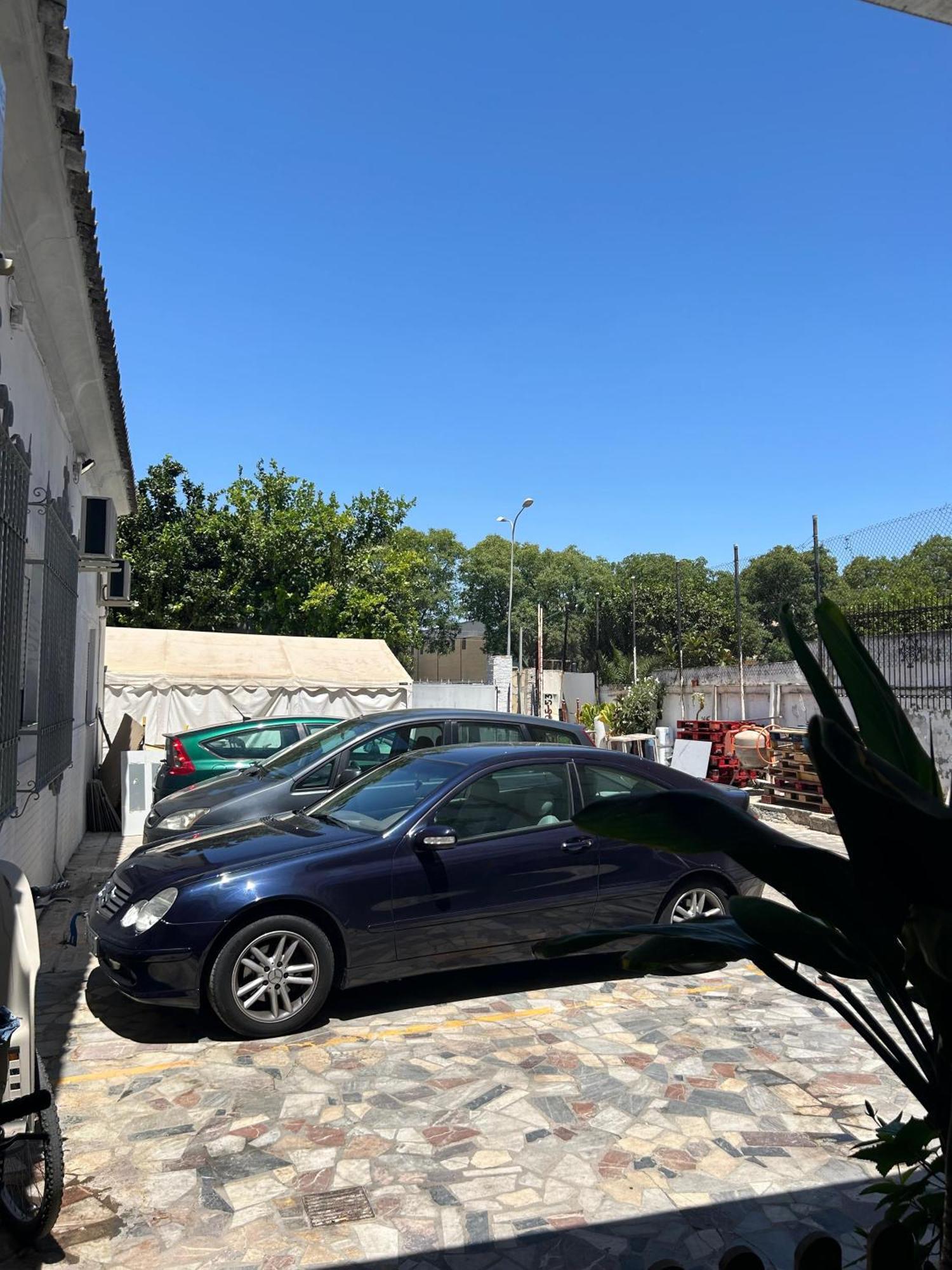 Hostal Avenida Andalucia - Solo Adultos Sevilha Exterior foto